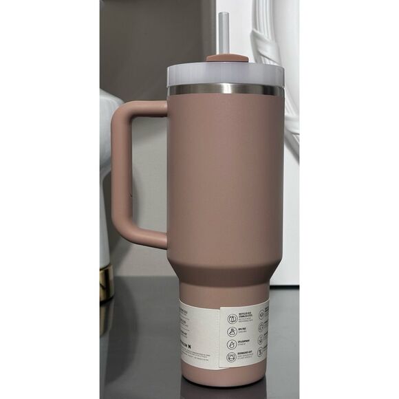 Stanley Quencher H2.0 FlowState Tumbler 40oz, ALMOND ROSE - Picture 4 of 6